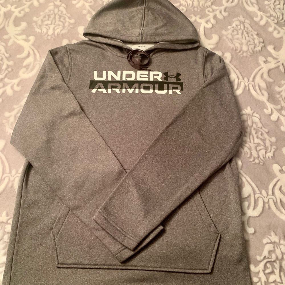 Under Armour- Hoodie-youth small